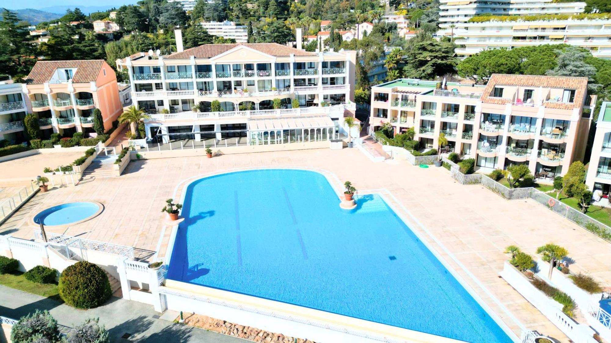Appartement 0321, Piscine - Parking - Proche Plages - Palmazur Vacances Cannes Exterior foto